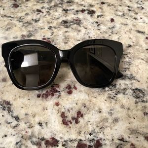 Gucci black sunglasses